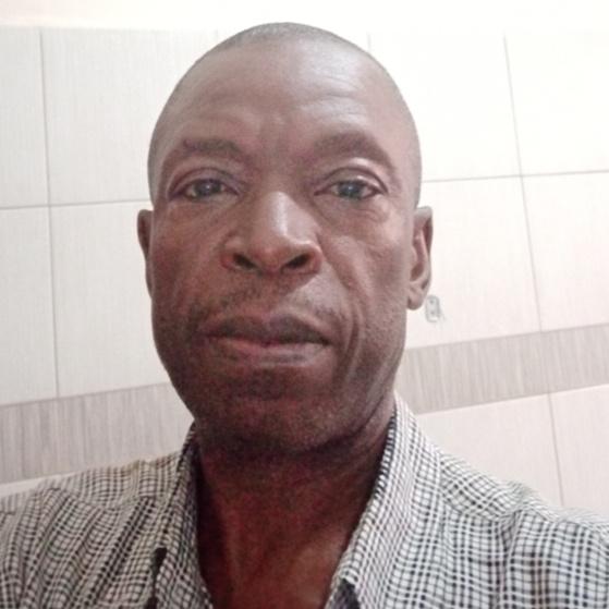 Tom R. Mugabi
